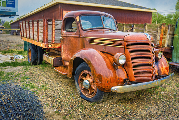 Vintage International Truck-Fleamarket-Billings MT-5-12-2018