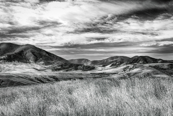 Foothills of the Beartooths-Montana-9-26-2007-bw