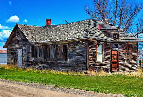 Abandoned house in Winnett MT