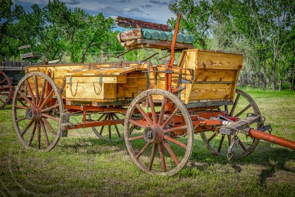 Old wooden wagon-3