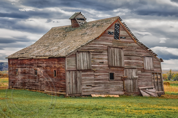 Old Barn by Billings Montana
