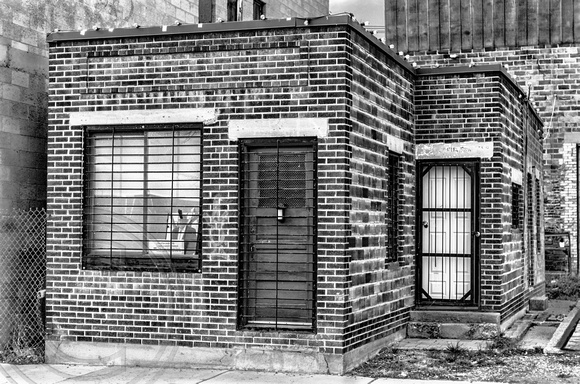 Brick Building-Street Photography-Billings MT-10-27-2024-bw-